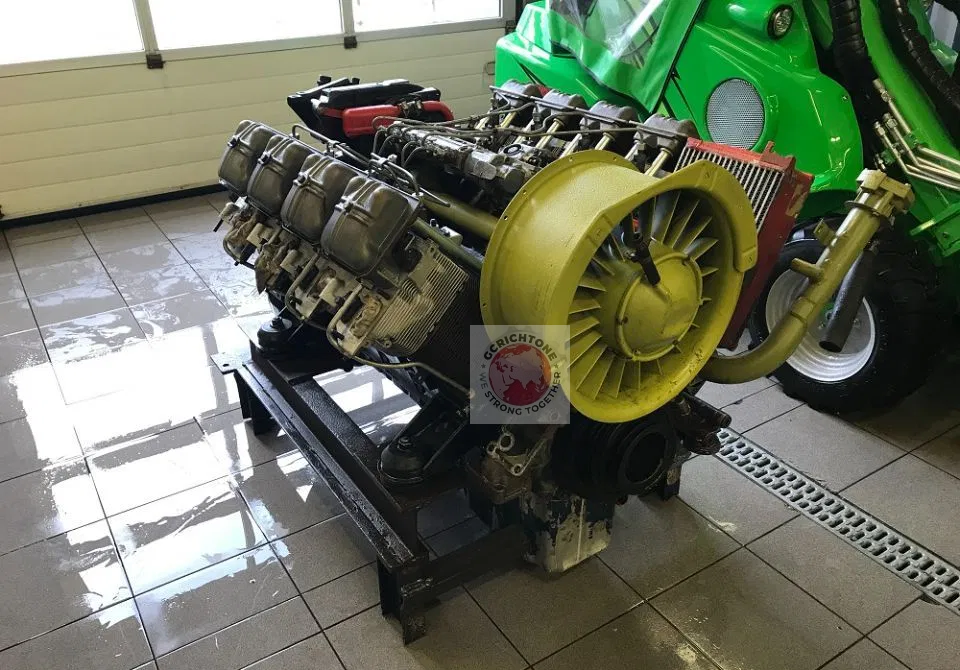 Дизельный двигатель внутреннего сгорания DEUTZ F8L413