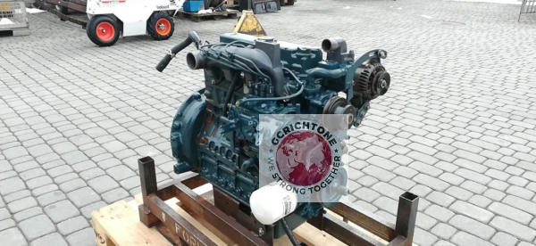 Дизельный двигатель внутреннего сгорания KUBOTA V2403