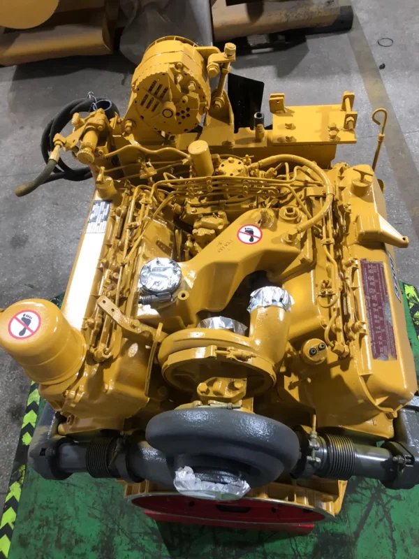 Дизельный двигатель внутреннего сгорания ДВС Caterpillar CAT 3208