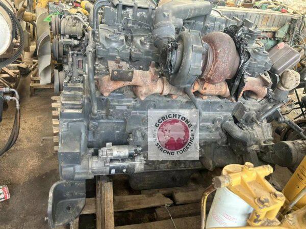 Дизельный двигатель внутреннего сгорания ДВС Komatsu 6D125-2