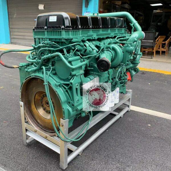 Дизельный двигатель внутреннего сгорания ДВС Volvo D13F