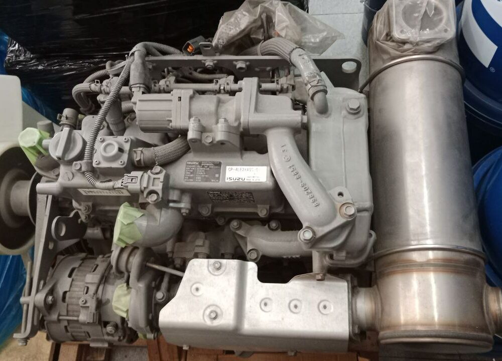 Дизельный двигатель Isuzu 4LE2