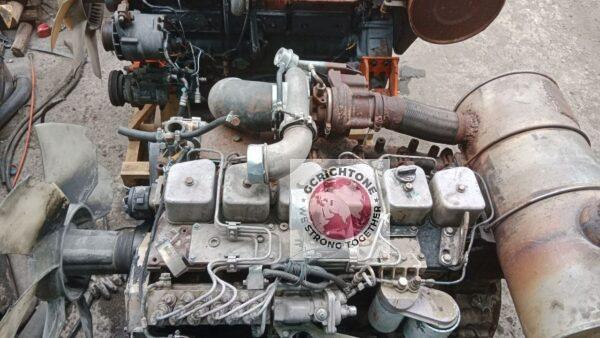 Дизельный двигатель Komatsu S6D102