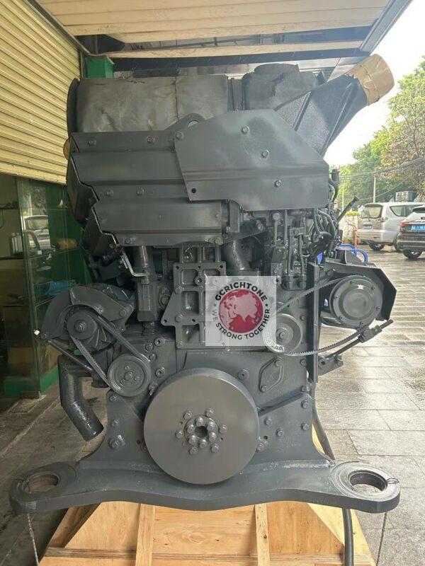 Дизельный двигатель Komatsu SAA6D140E-5
