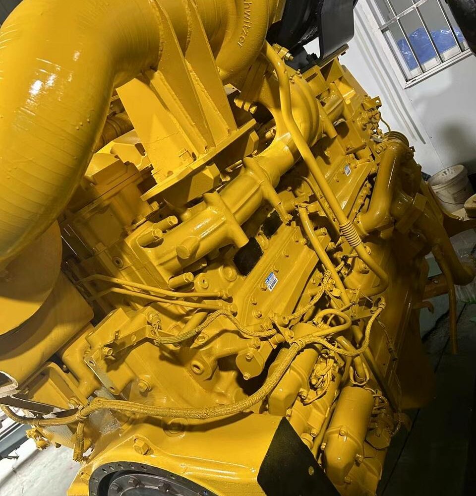 Дизельный двигатель Komatsu saa6d170e-3